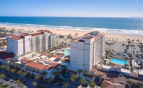 The Waterfront Beach Resort, A Hilton Hotel image 48